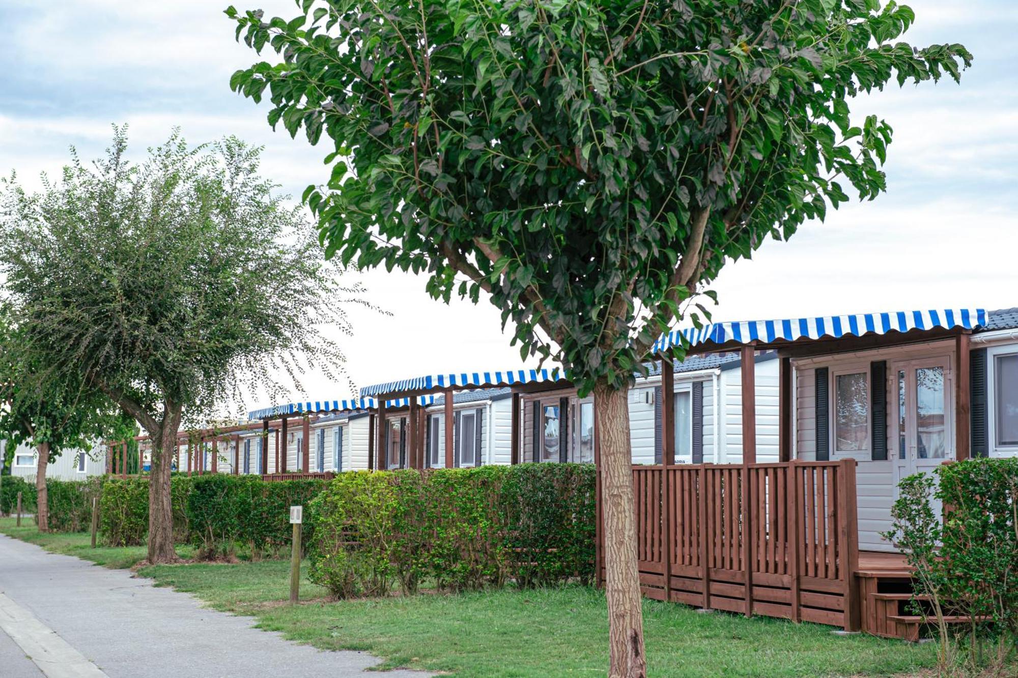 Albatross Mobile Homes On Camping Playa Brava Pals Ngoại thất bức ảnh